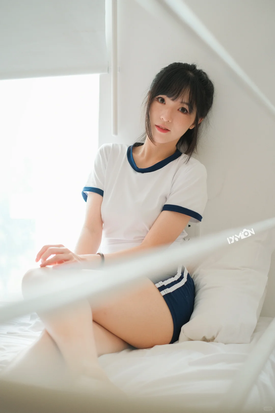 天气转凉了，转战室内来一场枕头大战吧！