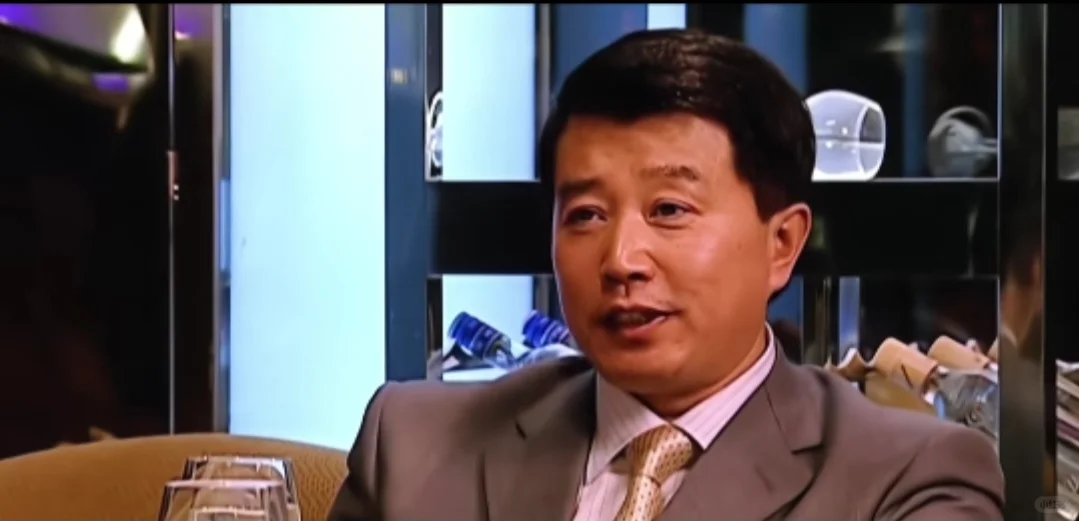 韩楚风为什么会认可芮小丹的存在？