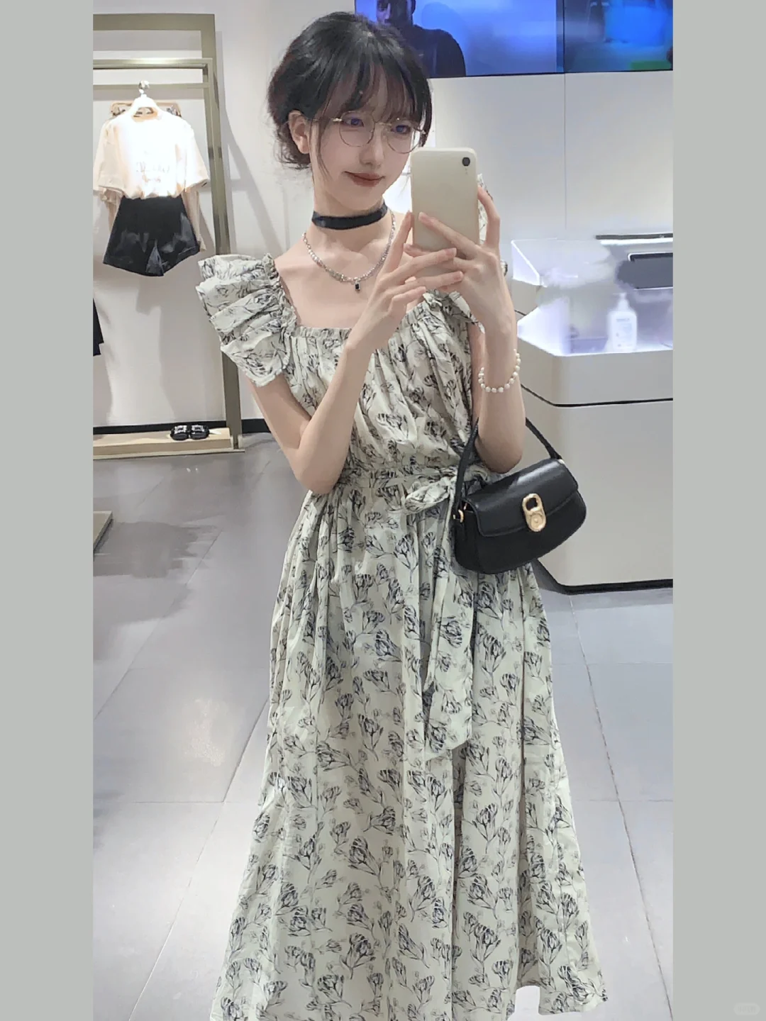 又到了可以尽情穿小裙子的时节～🌸