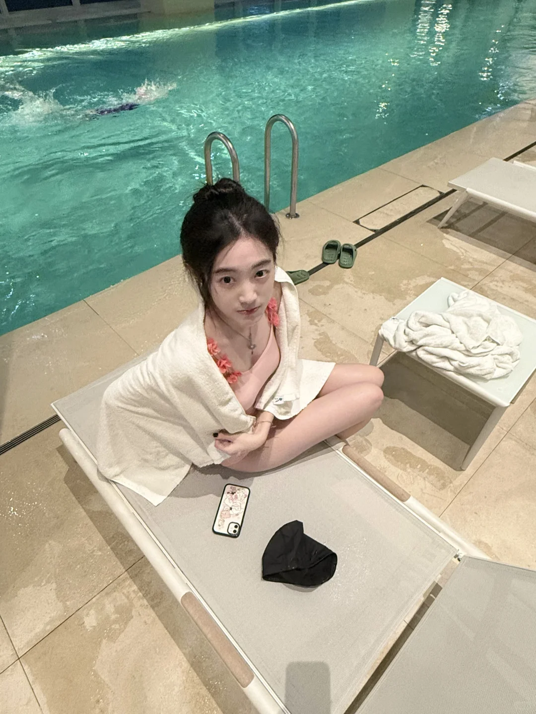 看着大海游泳🏊