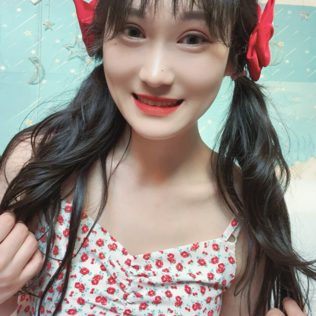 今天依然做甜妹儿💗