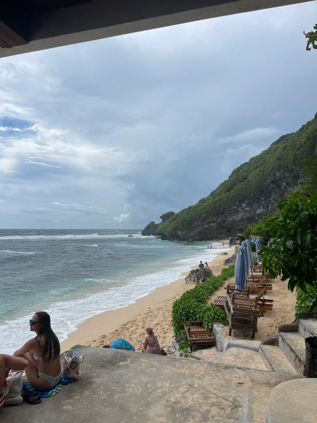 Live·沙滩上的松弛感！又要晒黑了🏖️