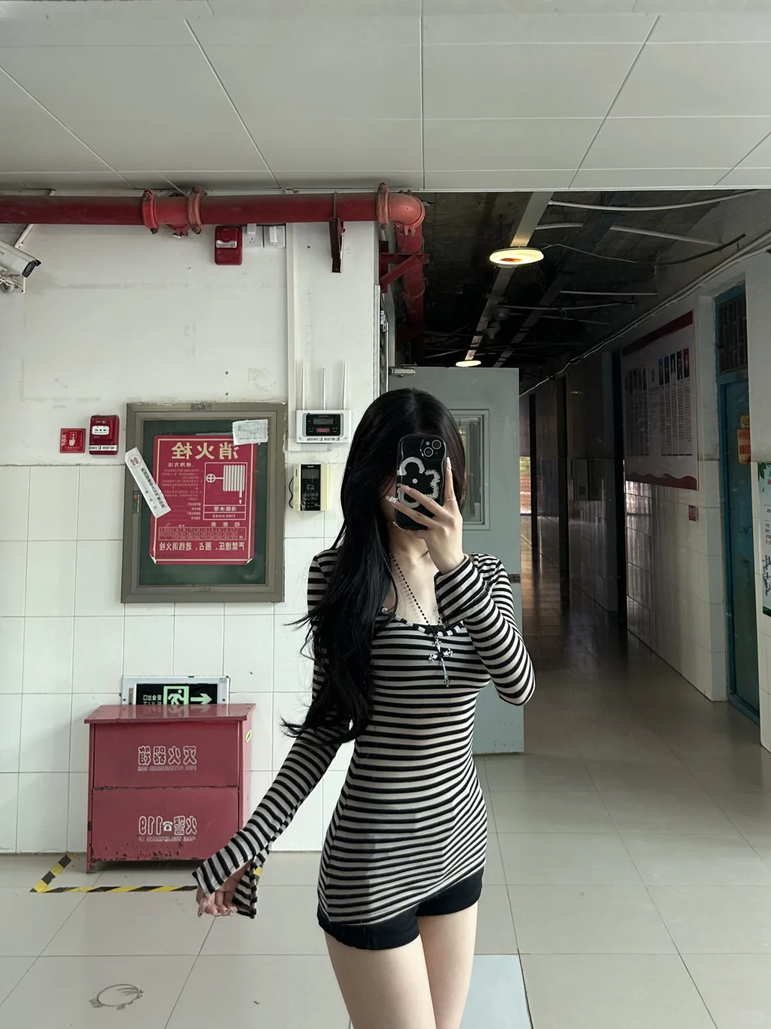 166/95 今日Ootd有点辣🖤