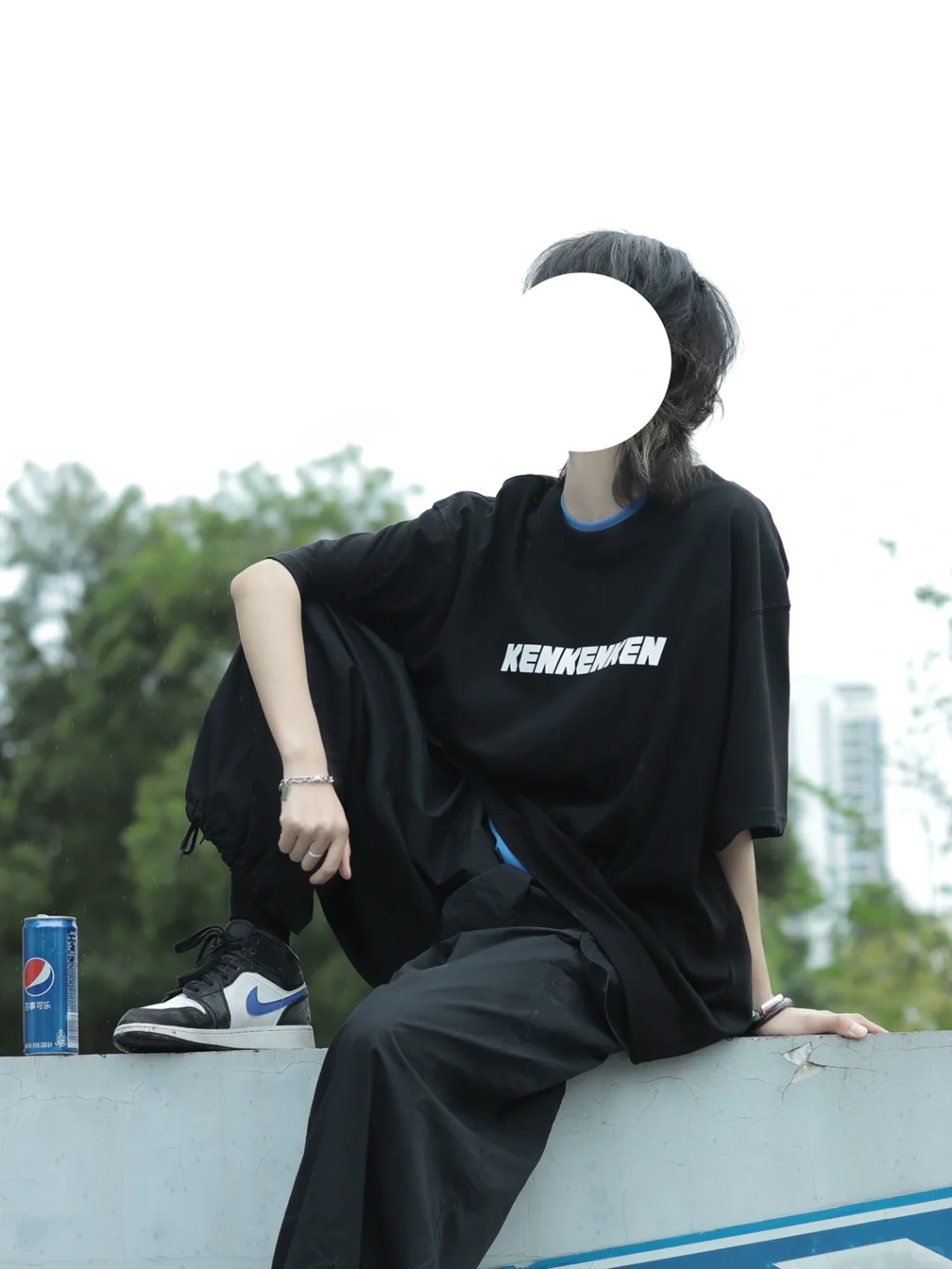 单眼皮看着真的无欲无求吗