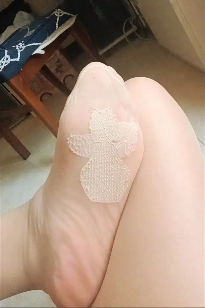 姐妹们实穿猫爪袜，不同品牌坑不同