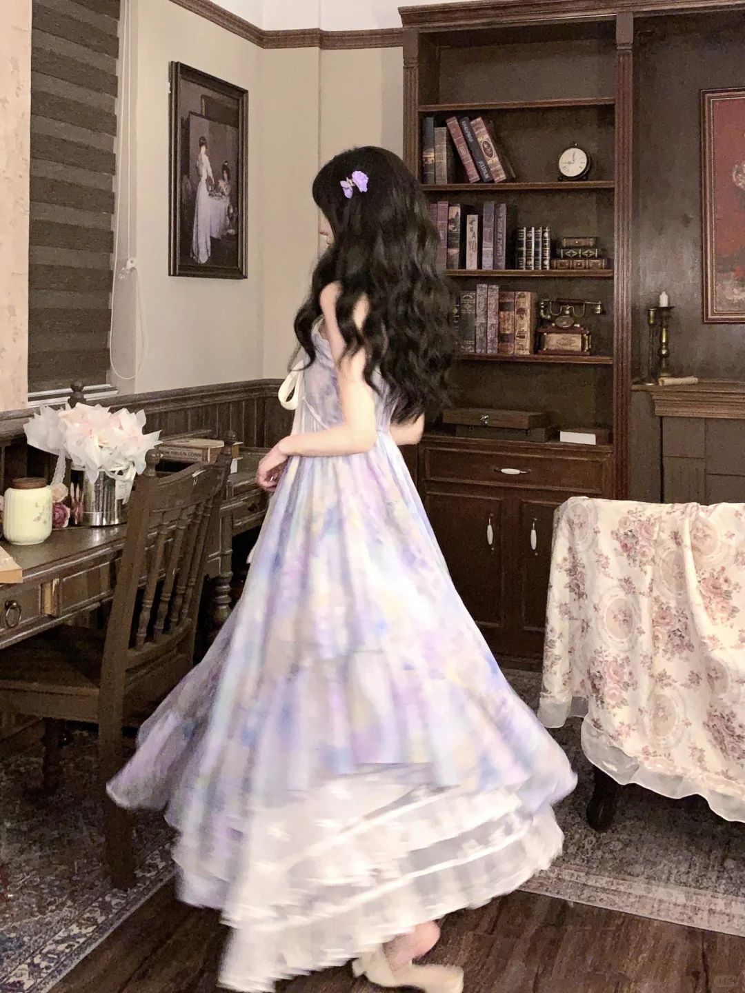 啊啊啊这是什么绝美莫奈花园裙子啊！！！