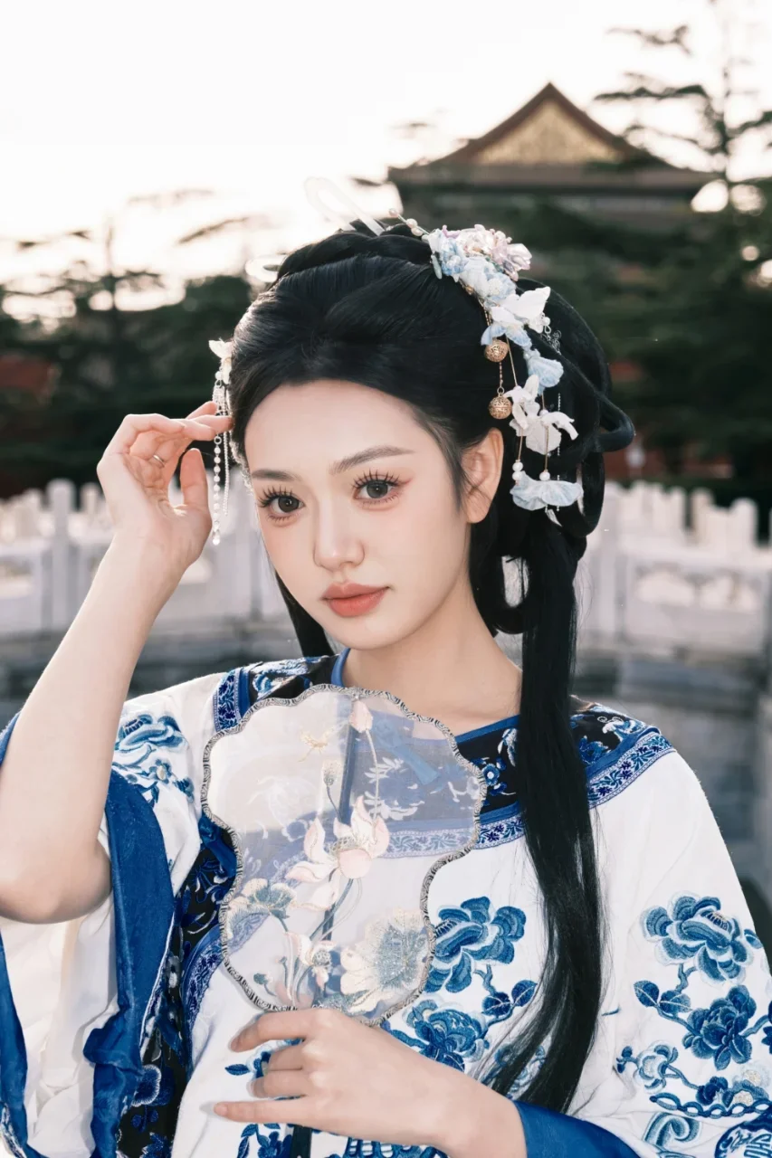 北京✅清冷感十足的清汉女写真也安排上啦