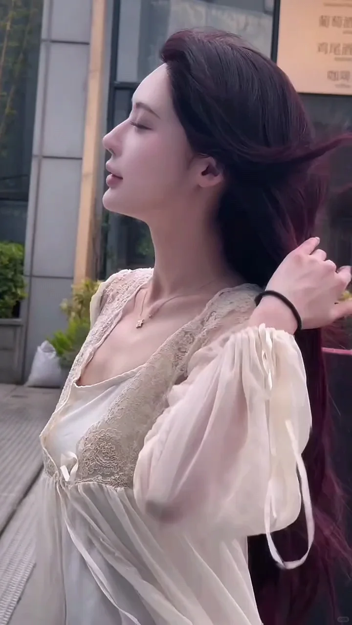 今天的风格外的清新