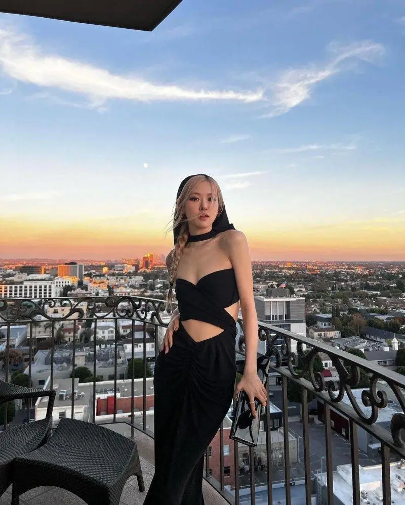 Rosé朴彩英，YSL的缪斯女神。
