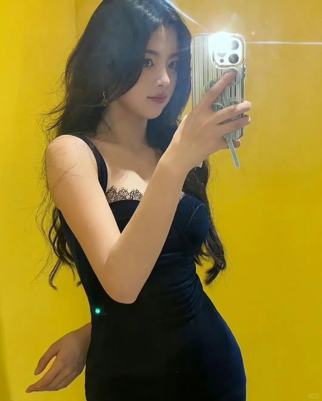 杨超越真的是大波浪的神啊