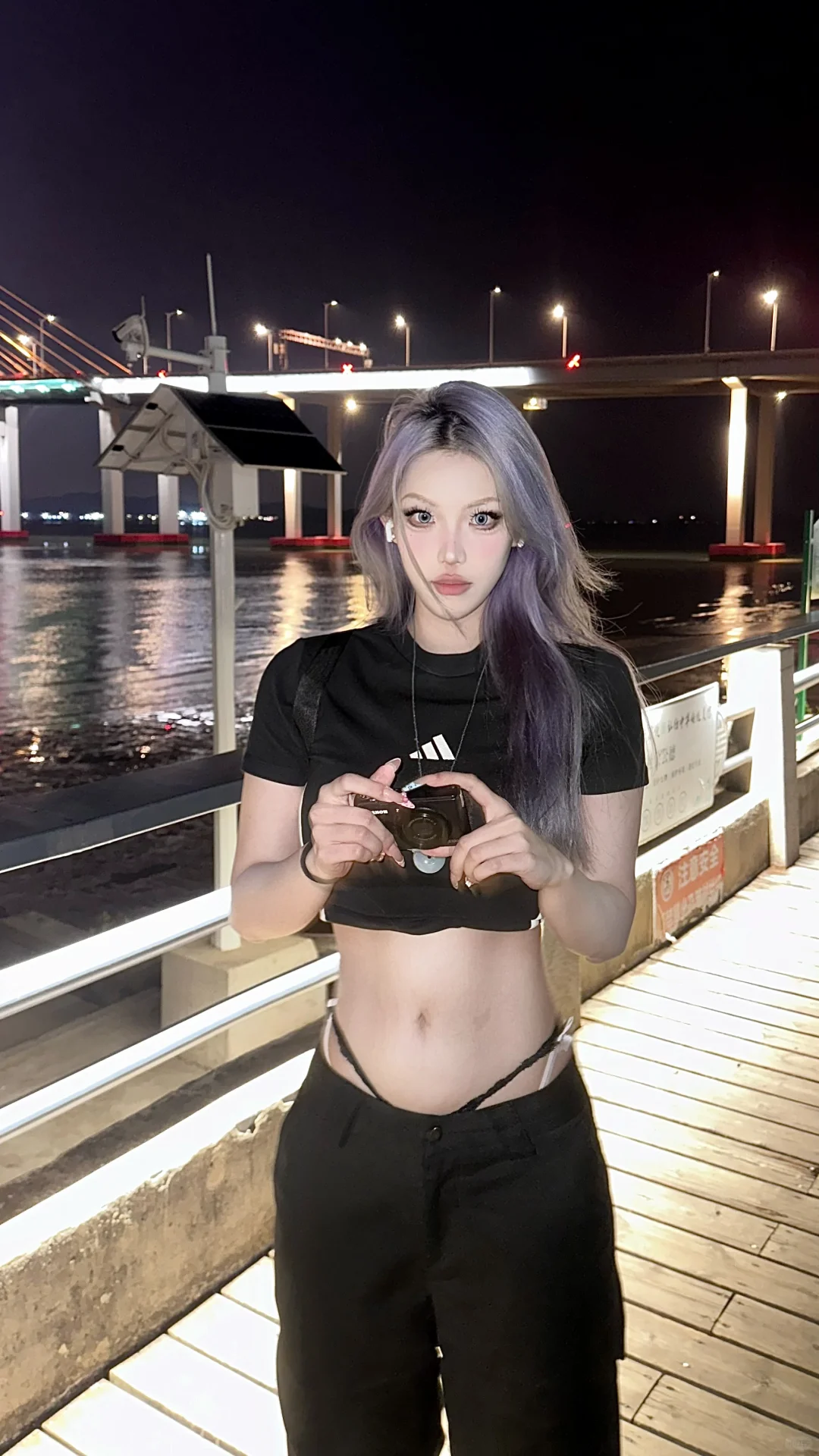 被女人扇的时候是香味先过来然后才是巴掌