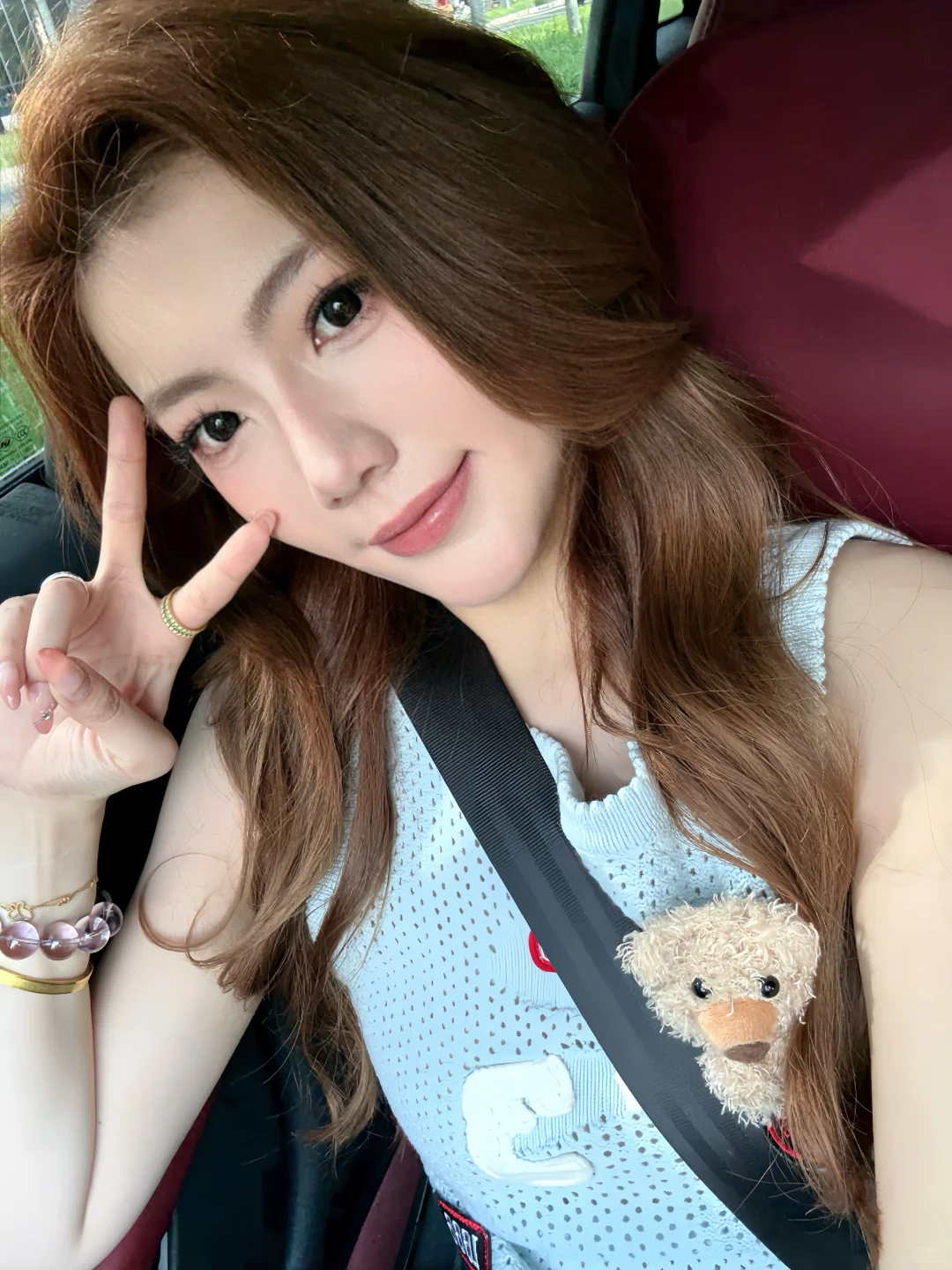 兄弟们 我女装好看吗？