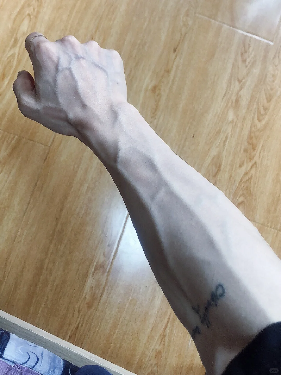 听我的，几个月就能练成这样！