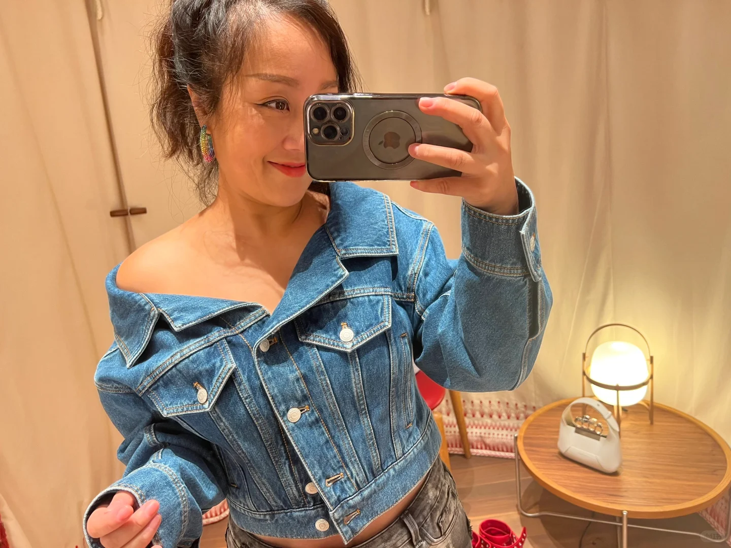 工作中的我是个时髦精