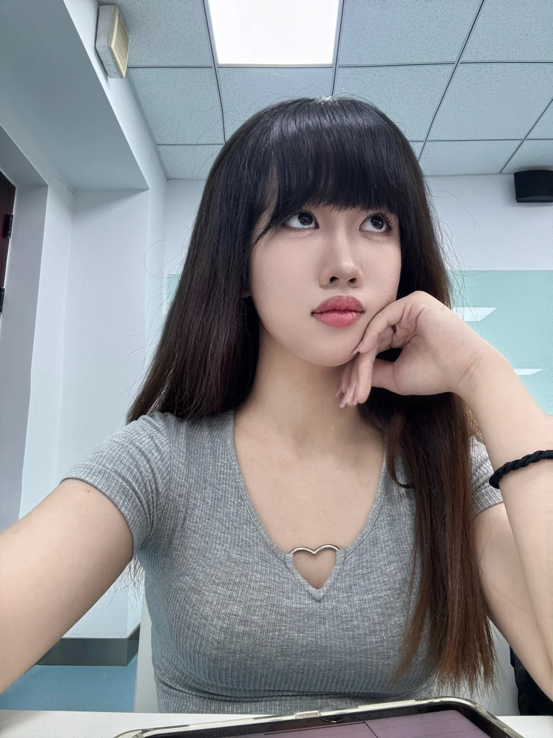 06首经贸女大｜今天是高智感学姐