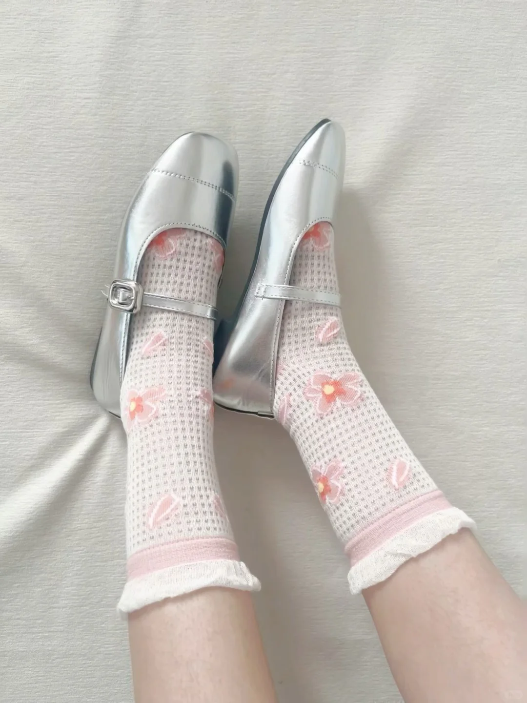 被我的袜子可爱到了啊啊啊💗夏日超透气丝袜