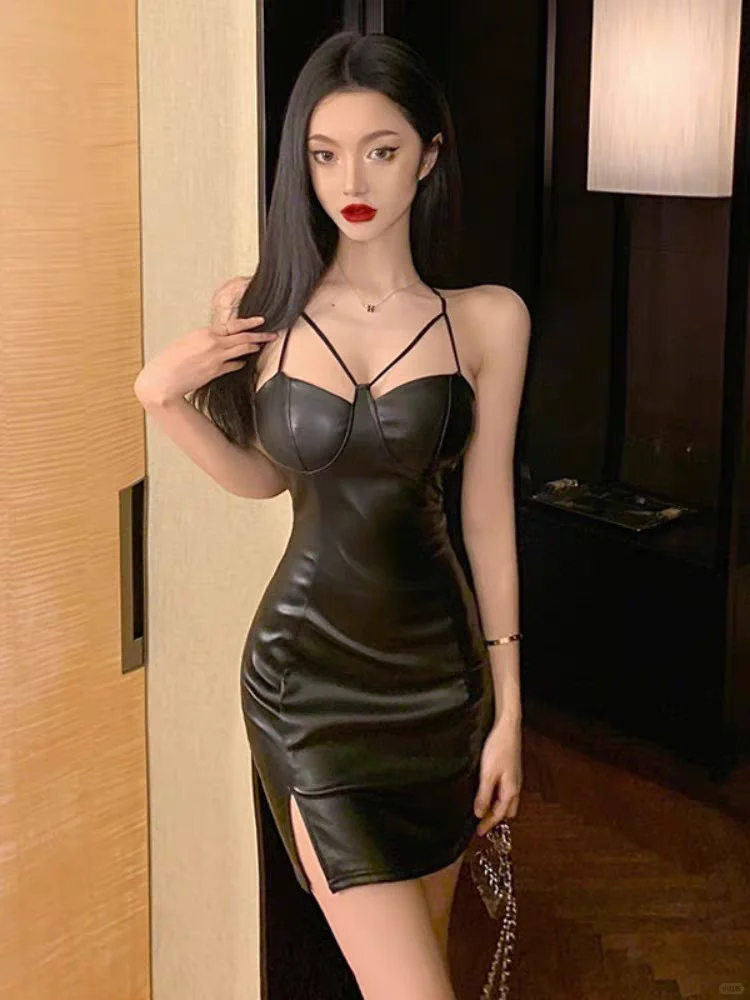 时尚性感魅力迷人，黑色连衣裙👗❤❤