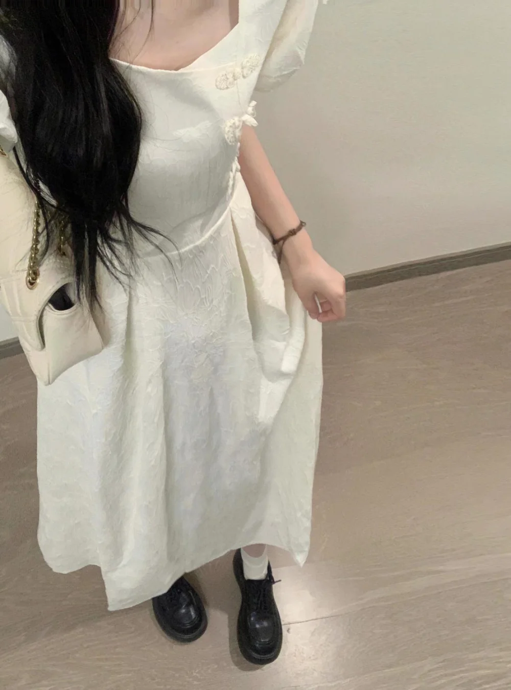 👗杏色连衣裙，夏日必备！