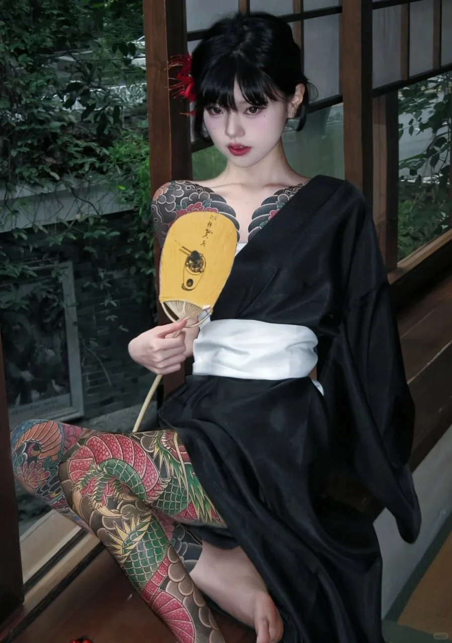 纹身美女头像！