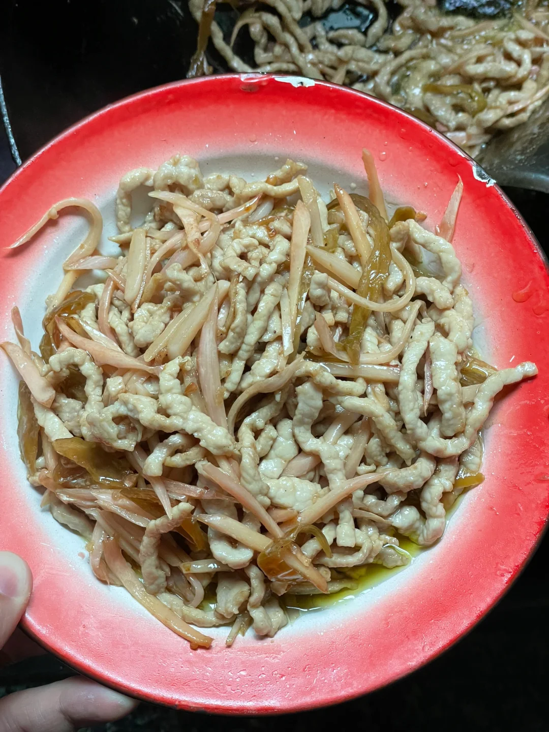 泡菜仔姜炒肉丝儿😍