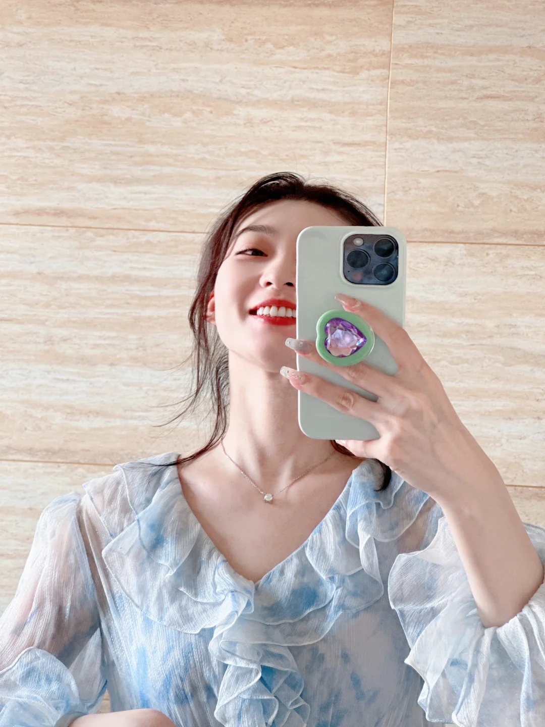 💙做一个快乐的女孩子 任何时候💙