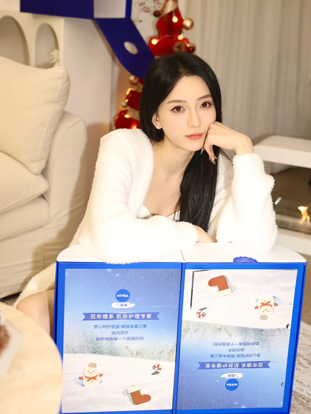 她好像很会拍纯欲风诶～白玫瑰和红玫瑰