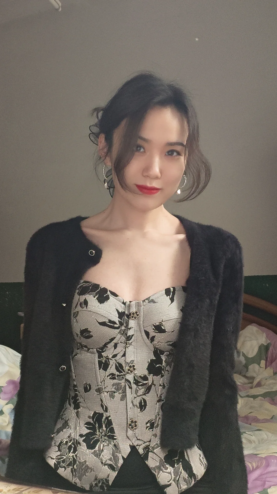 木兰夜辞｜LANYI