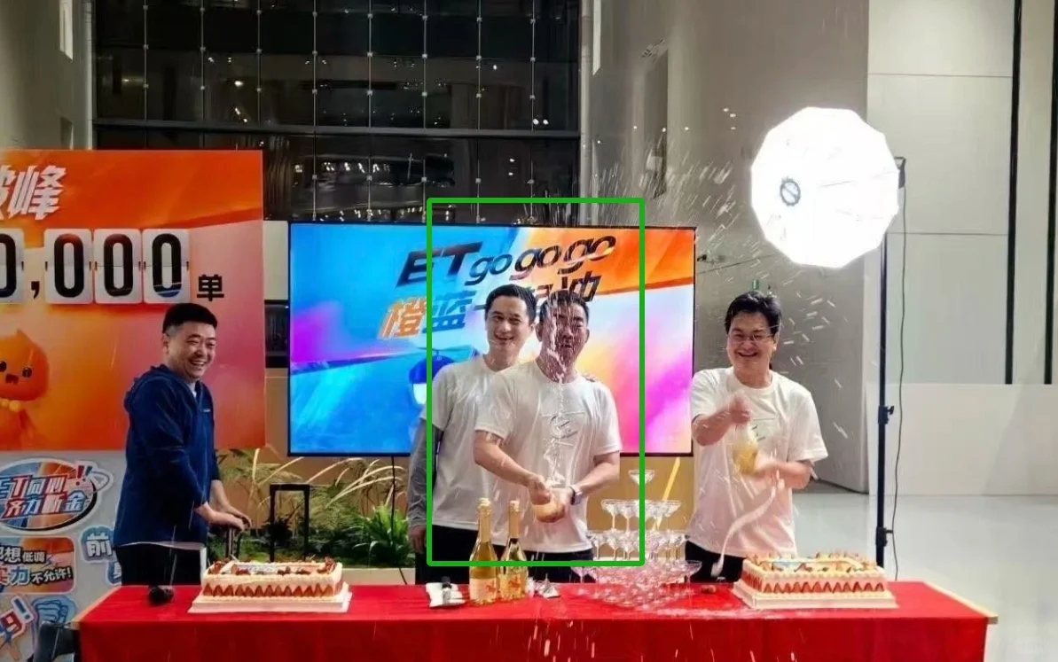 这个是饿了么CEO韩鎏吗？