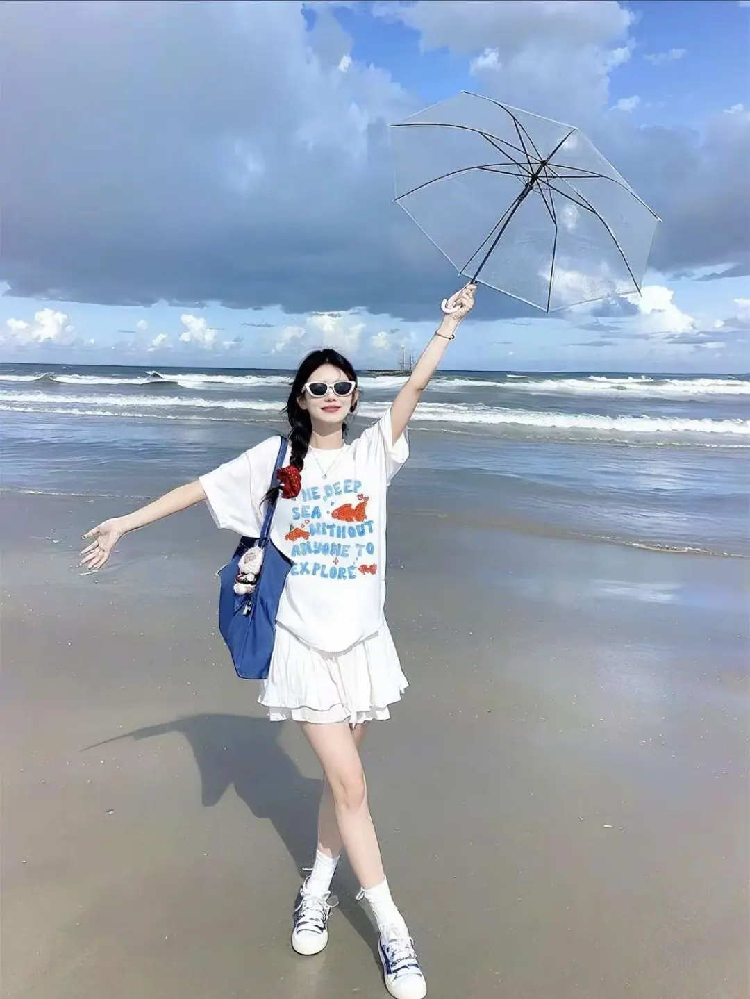我宣布这款短袖T恤就是夏日海边穿搭的神！