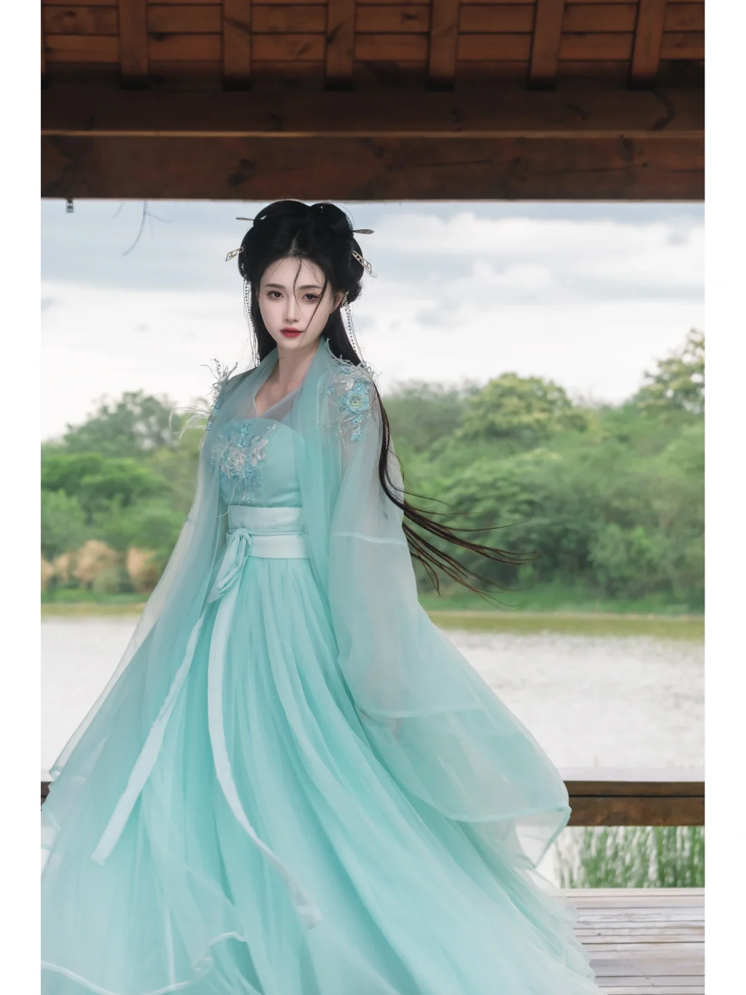 师兄，这次 换我来保护你