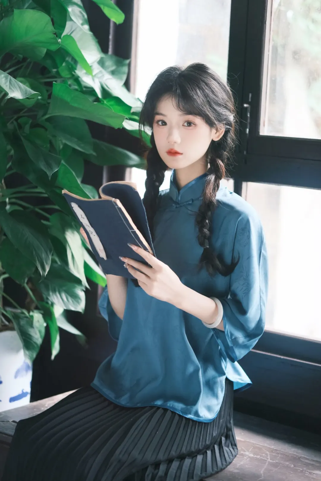 在金陵城穿越回民国女学生