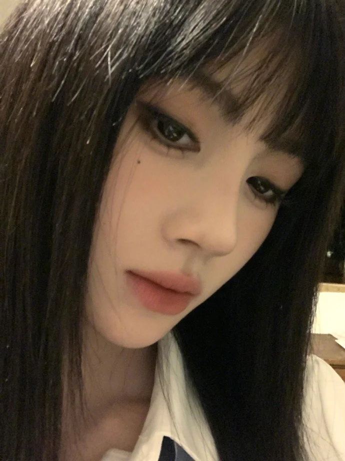 有点魅惑那味了~