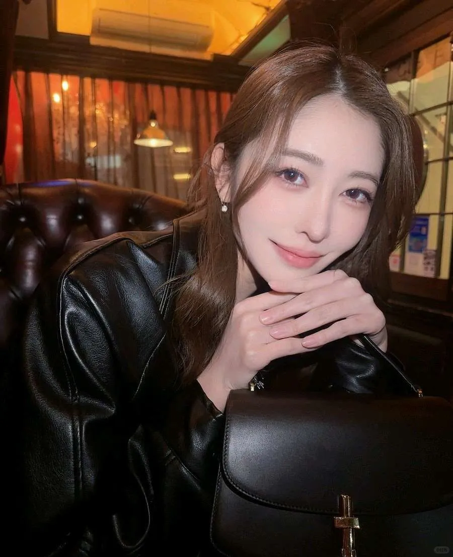 感觉现在最有韵味的就是她了呀