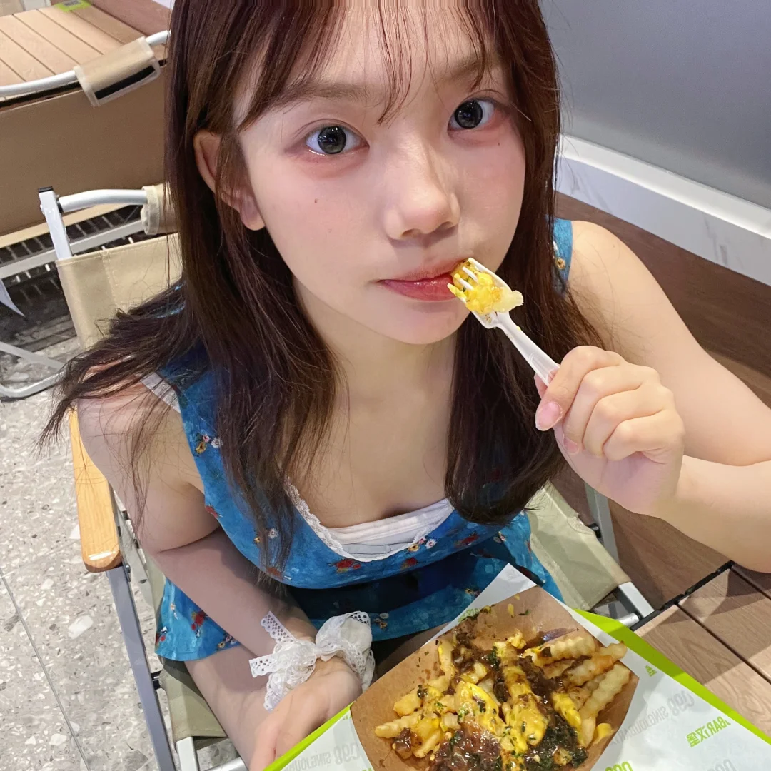 当我学韩女自然感拍照