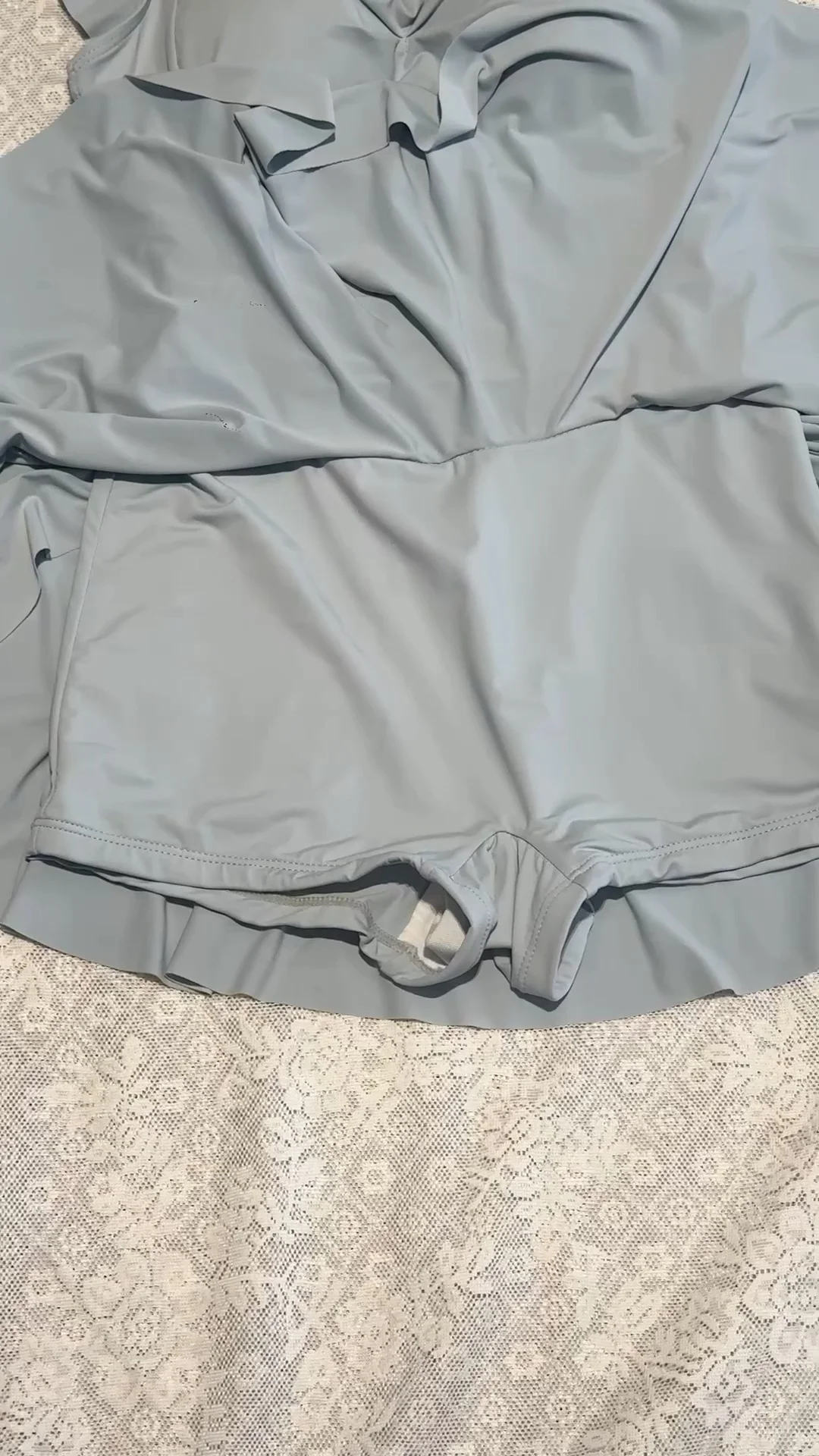 这件泳衣真的好舒服！