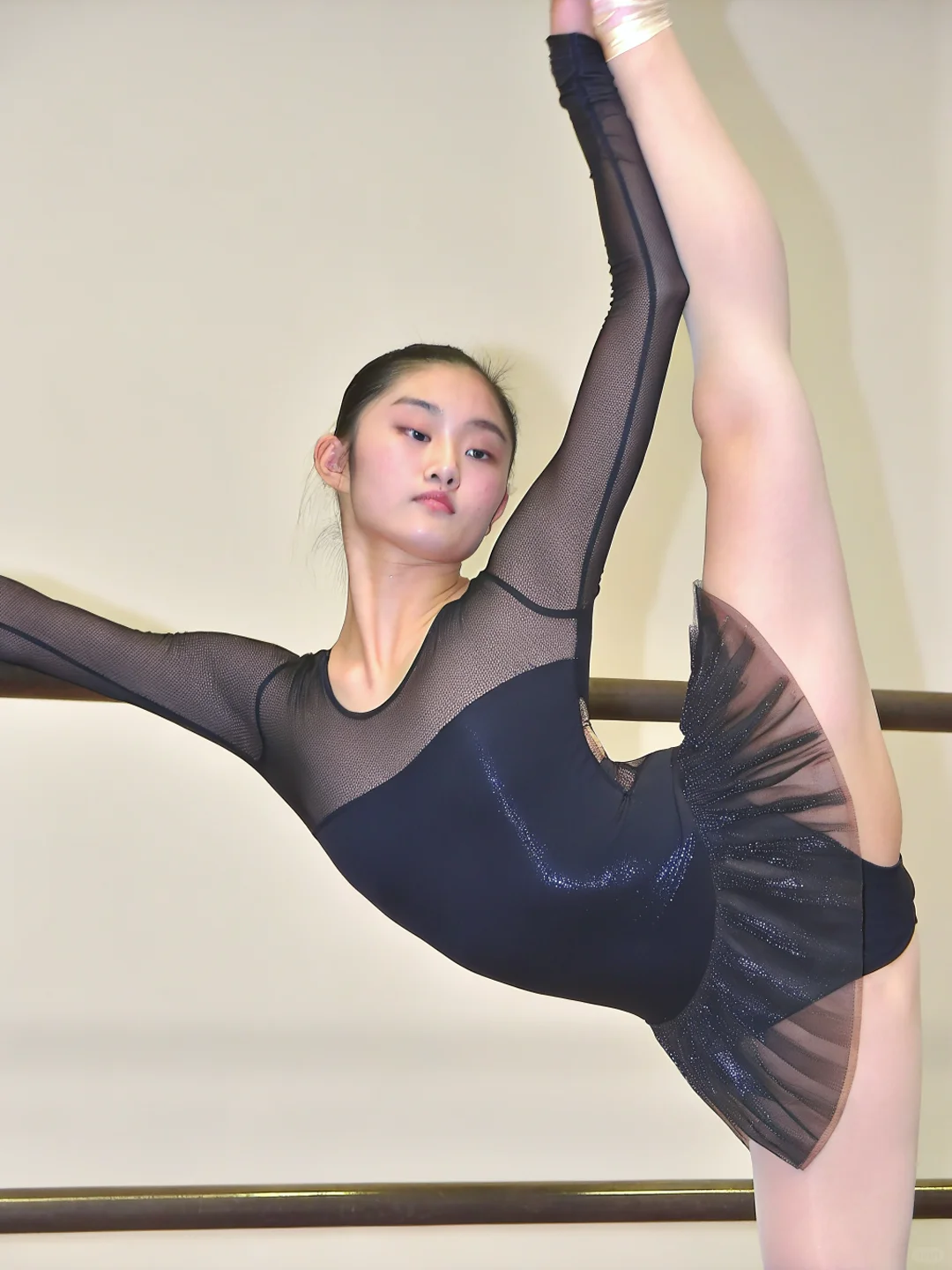 芭蕾女孩的优雅瞬间、舞蹈生日常拍摄