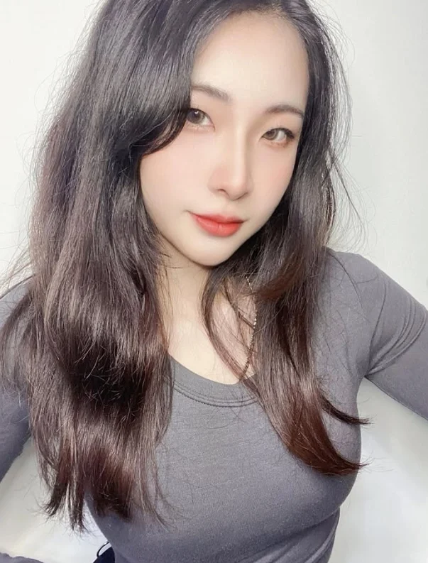 产后隆胸找回穿衣自由的勇气