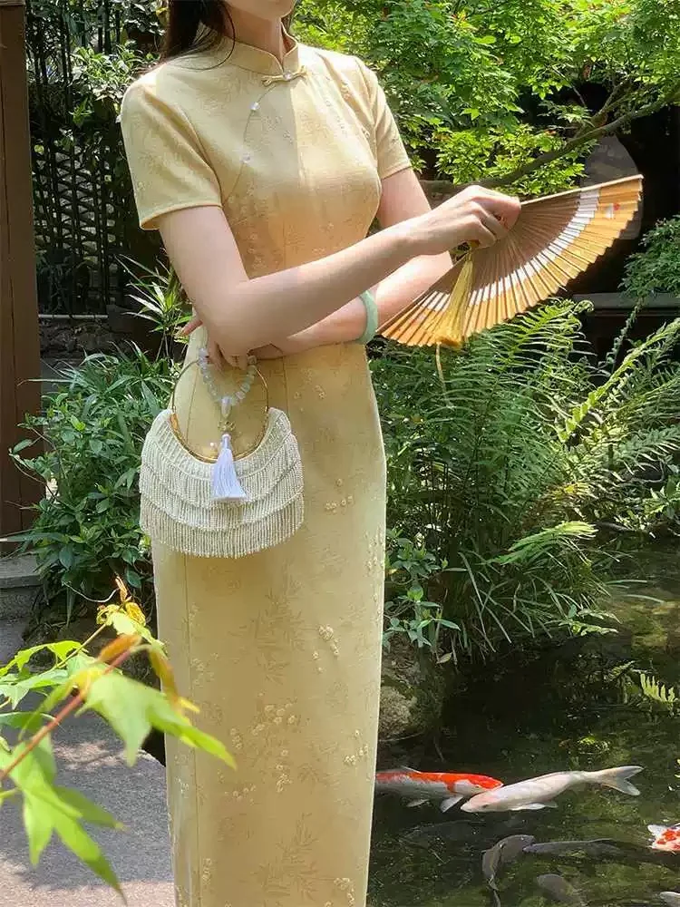 一眼万年的青色旗袍，真的绝！