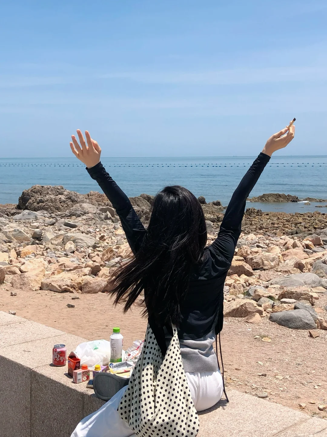 青岛海边拿捏松弛感拍照