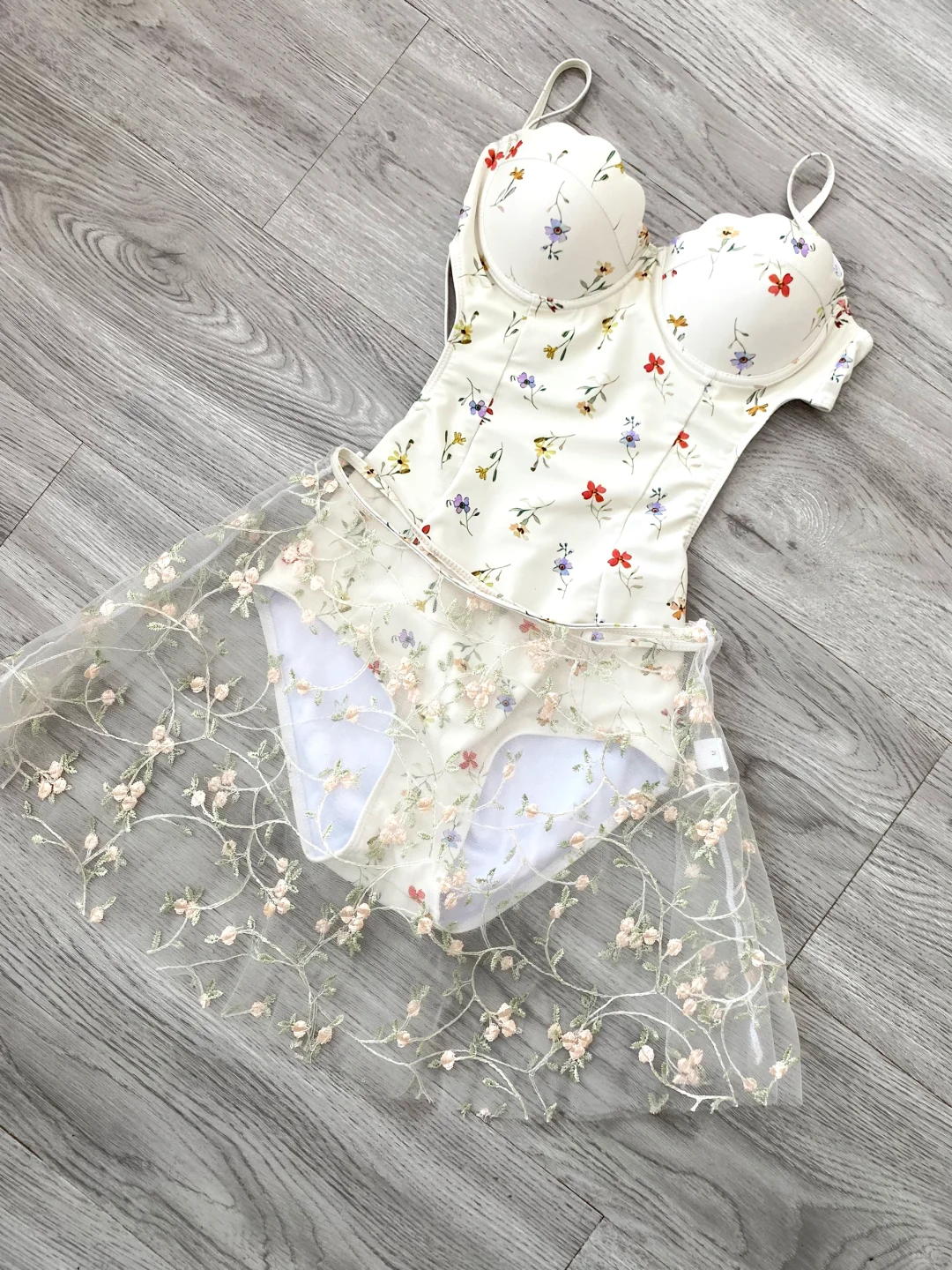 少女心爆棚的泳衣👙、谁能拒绝这么好看！