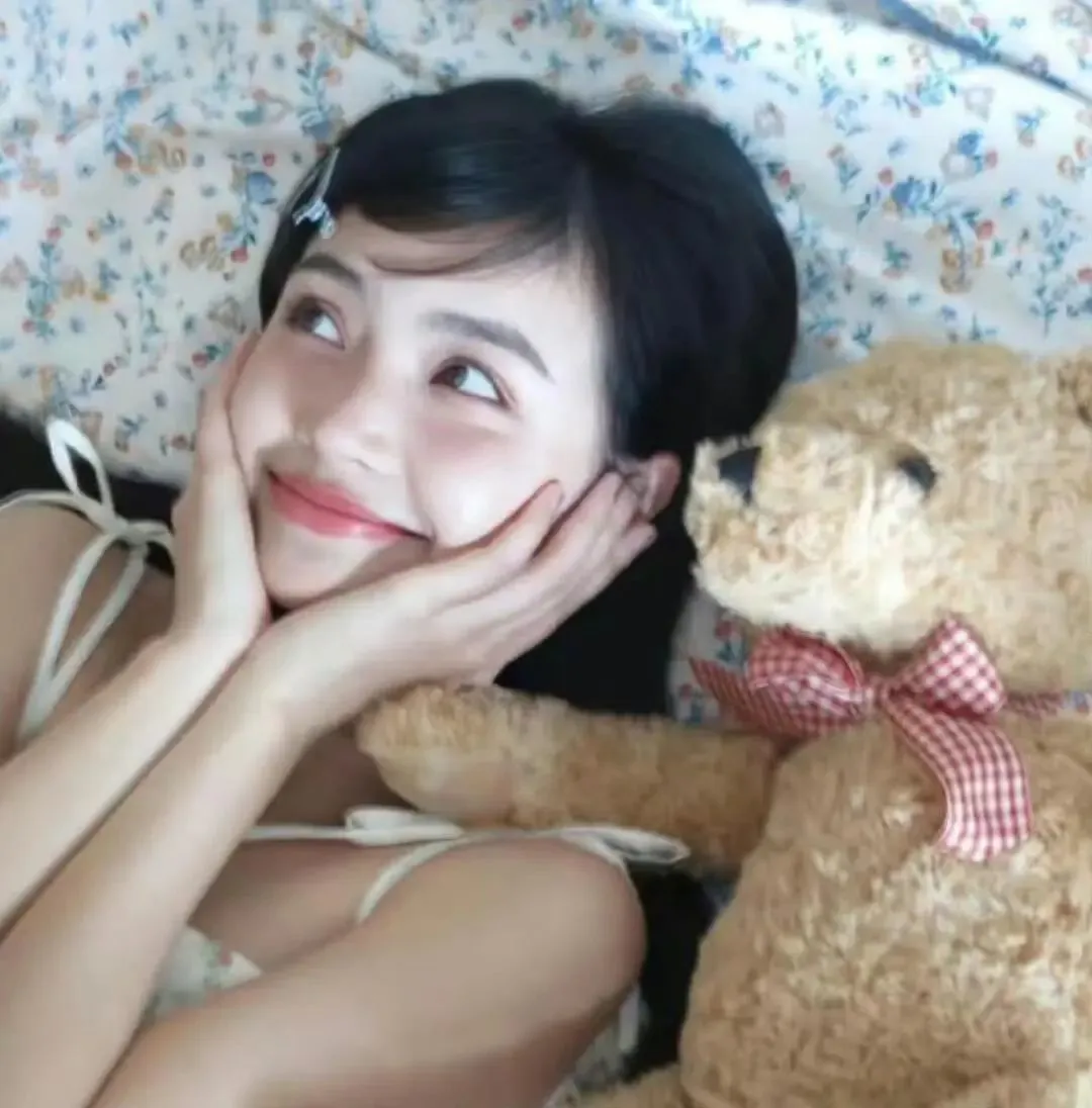 𝙒𝙚𝘾𝙝𝙖𝙩甜妹氛围感女头