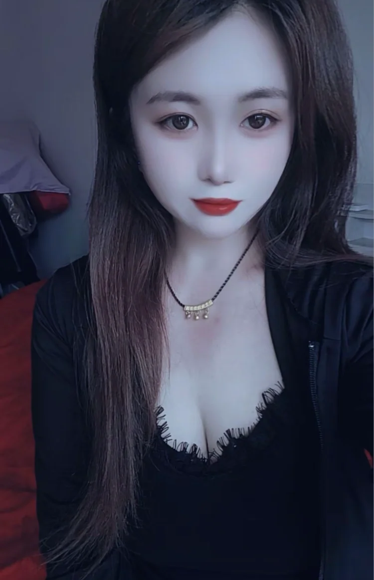 模特一枚 少妇 寻📹