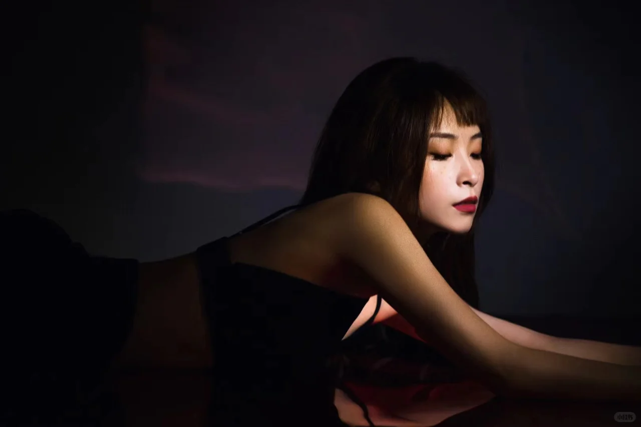 性感纯欲大女主🥀超欲御姐写真🖤