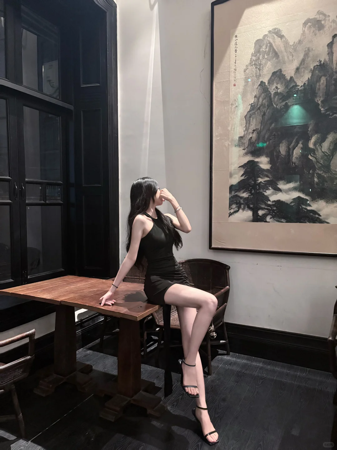 存些御姐拍照姿势！