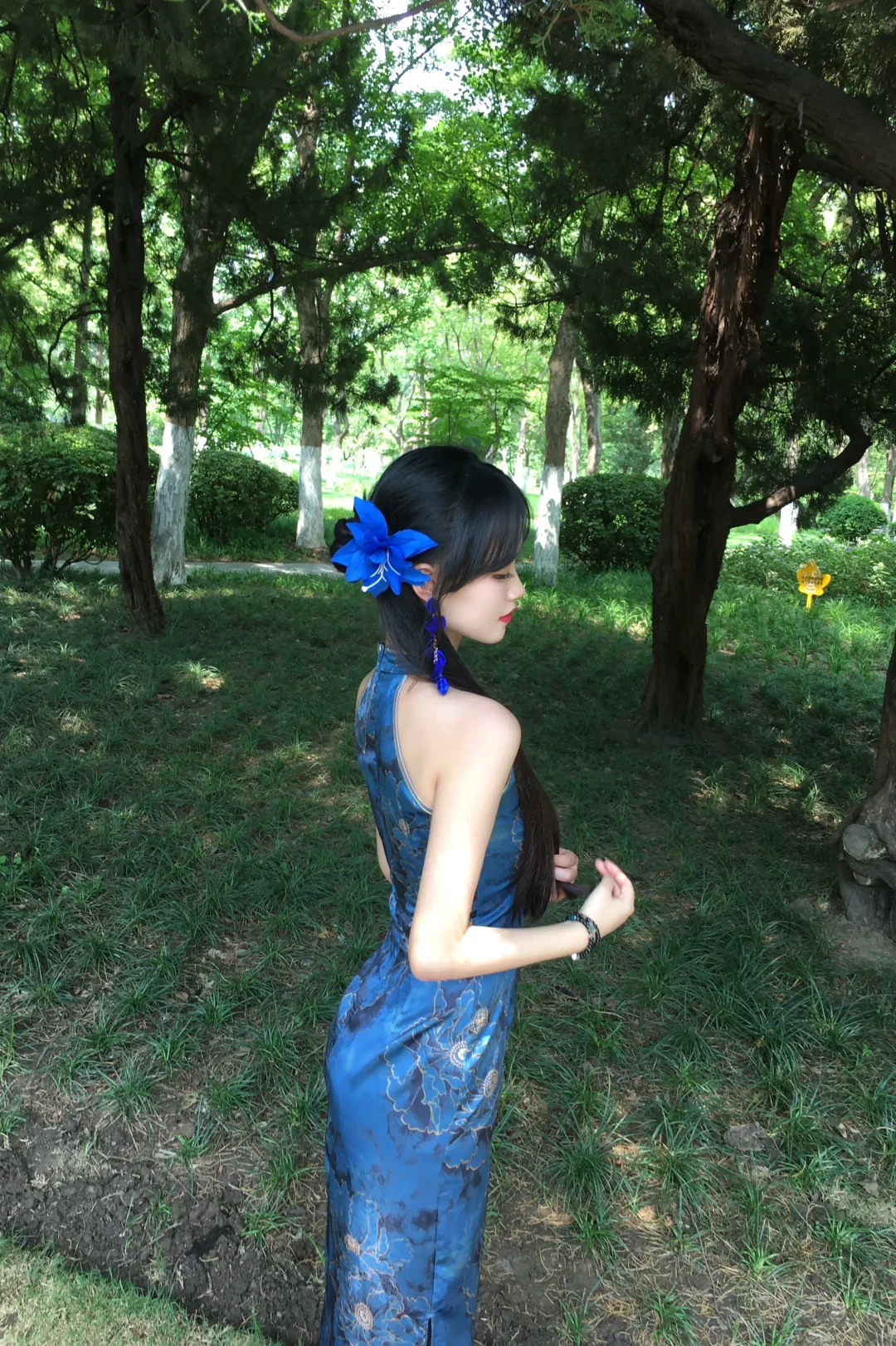 不愧是旗袍🦋