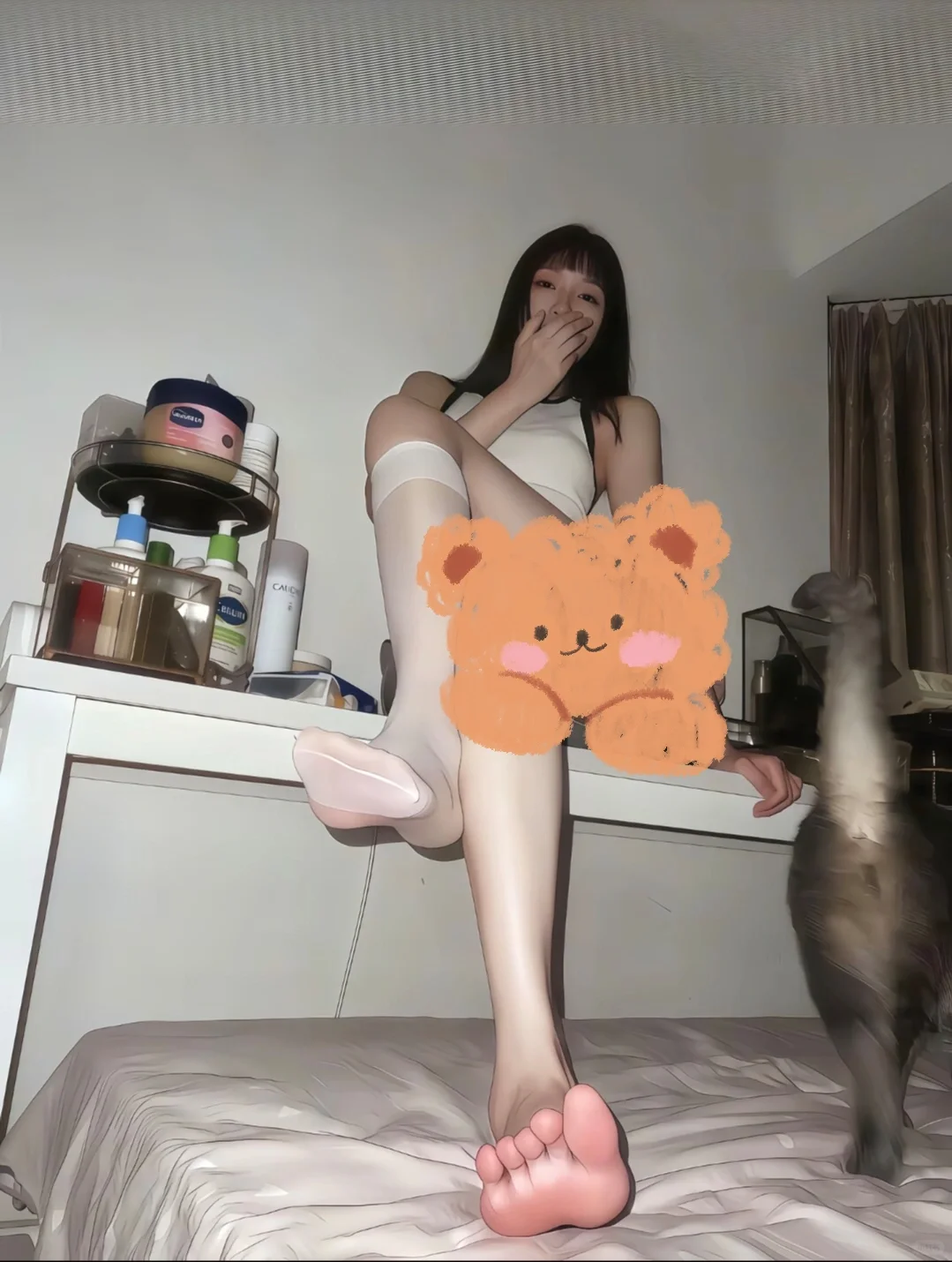 04女大 不想再保守了，大慈肚度 寻📷
