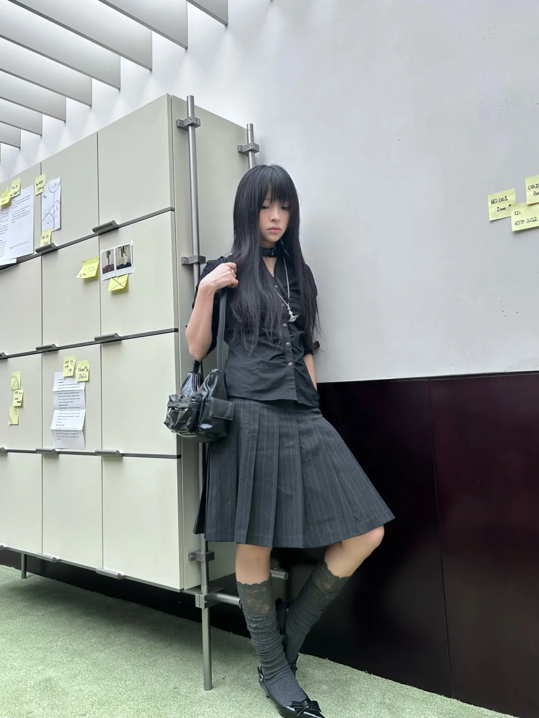 朋友：有点像女爱豆在ig营业