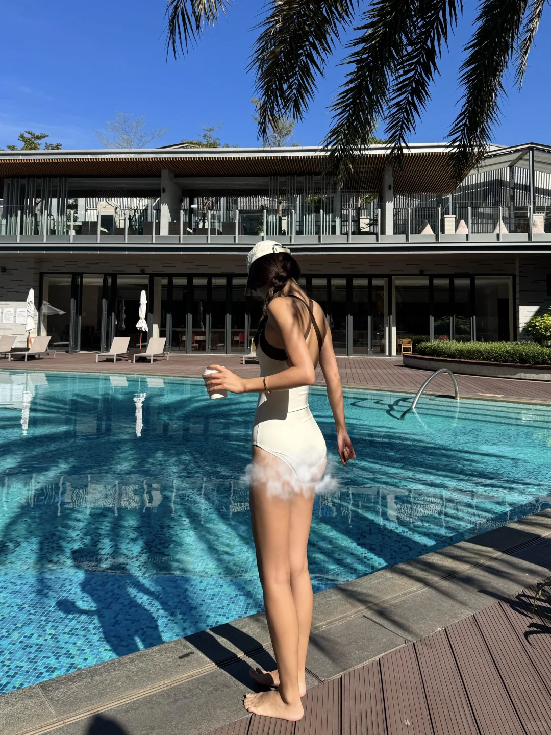 Morning swimming☀️