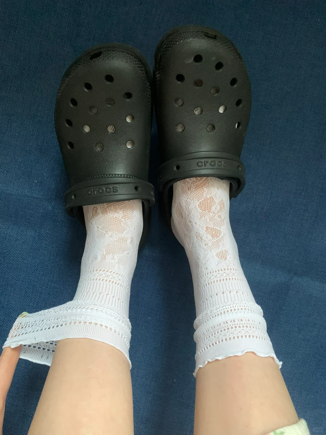 呜呜美疯rua！！纯欲少女的镂空小白袜好上头