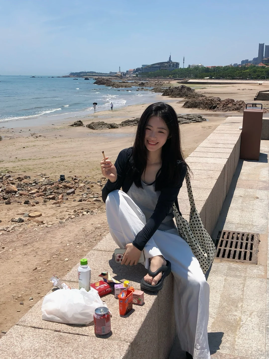 青岛海边拿捏松弛感拍照
